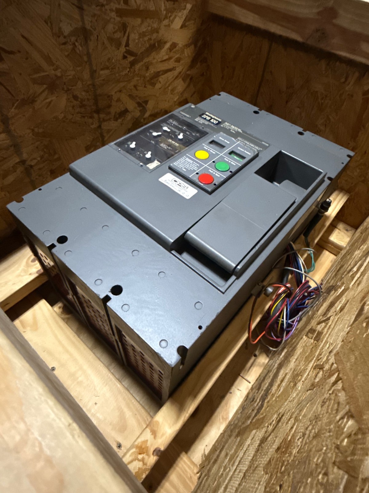 Refurbished BREAKER WESTINGHOUSE MODEL SPB100-30SPB3000 3000 AMP POW-R-BREAKER 3000 AMP