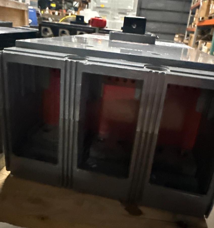 Refurbished WESTINGHOUSE SELTRONIC 1200 AMP BREAKER 2YU7 HNC31200F FRAME HNC 1200A 1KA TRIP