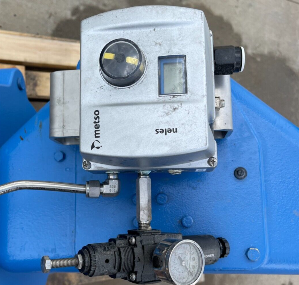 12" 300 RF BALL VALVE NELES JAMESBURY Q-REDA12DJJST WCB X 316 SS WITH ACTUATOR
