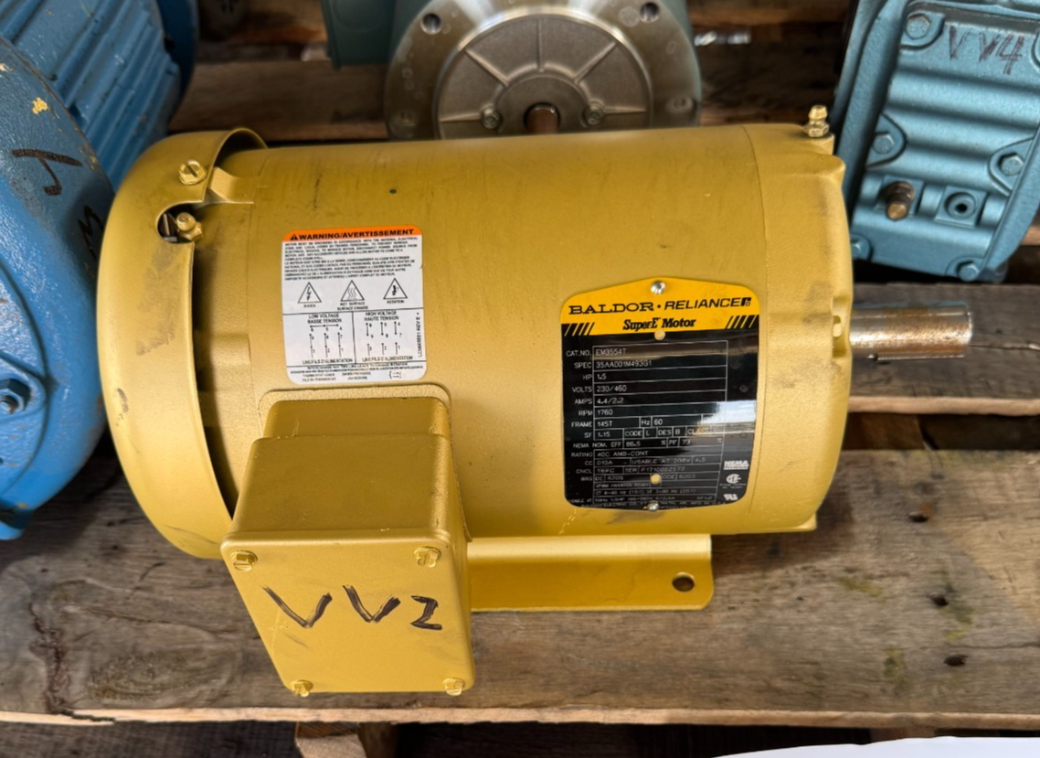 BALDOR SUPER E MOTOR VV2 11/2 HP MODEL EM3554T 1760 RPM 230/460 V 3 PH 4.4/2.2