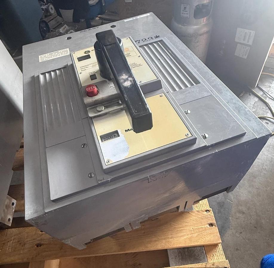 Refurbished General Electric 2000 AMP Power Break I BREAKER MODEL TPY6620  W MagneTrip 2YX1