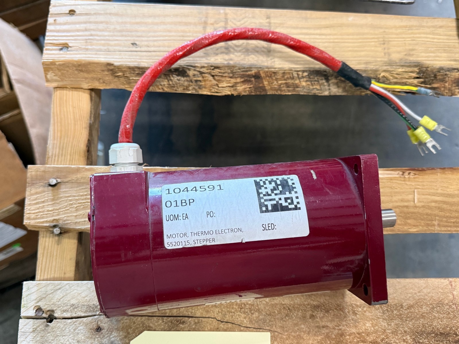 PACIFIC SCIENTIFIC 1.8 HP STEP MOTOR 1XD MOD E42SLHC-LSS-NS-02 1500 RPM 65 V DC
