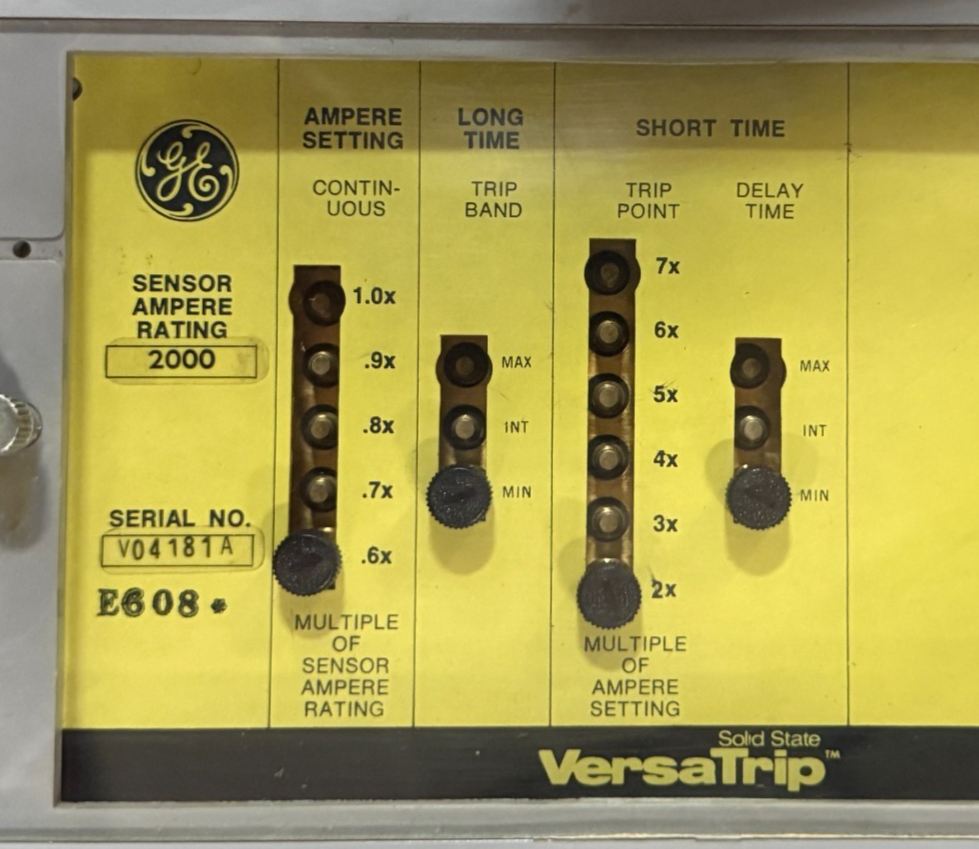 Refurbished General Electric 2000 AMP Power Break I BREAKER MODEL TPSS6620 W VERSA TRIP 2YX4