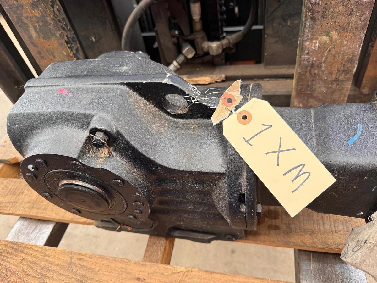 SEW-EURODRIV GEAR REDUCER MOD KA77/RAQH14 1XM 1750 TO 104 RPM 2.65" HOLE SIZE