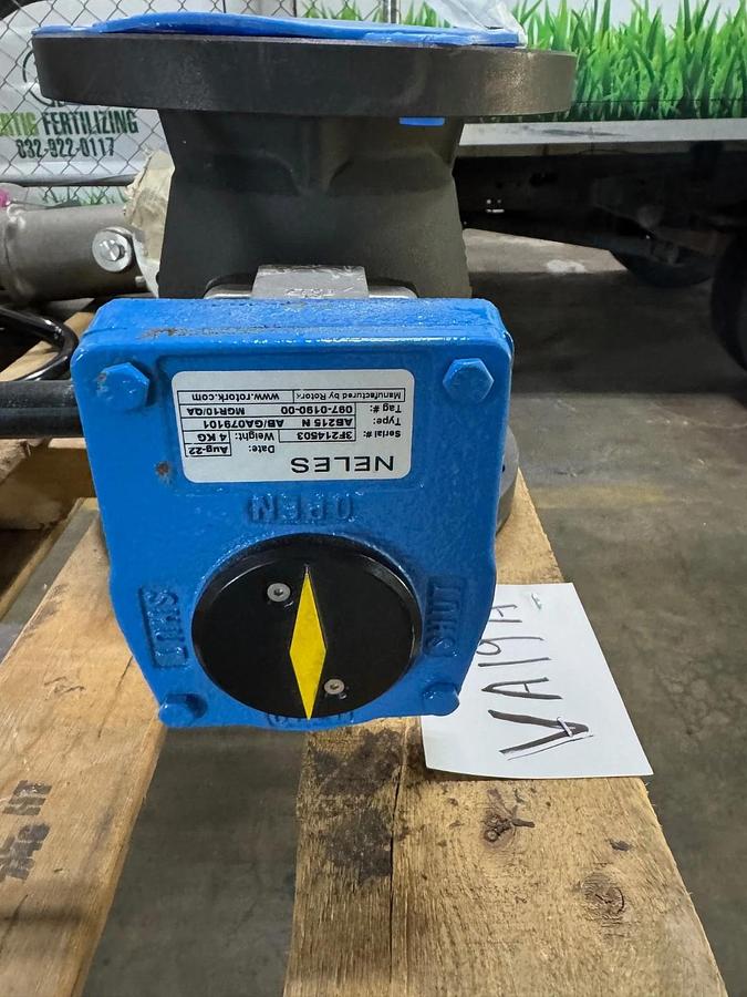 6" 150 RF FP JAMESBURY XTREME BALL VALVE VA19A & D CS BODY W GEAR
