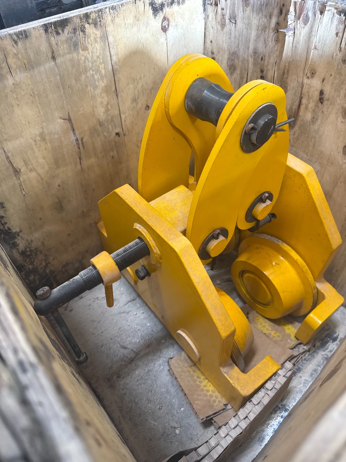 Used Harrington Pneumatic Hoist 6 Ton TCK6000-P2  WITH TROLLEY 2YQ2-7 2RY2