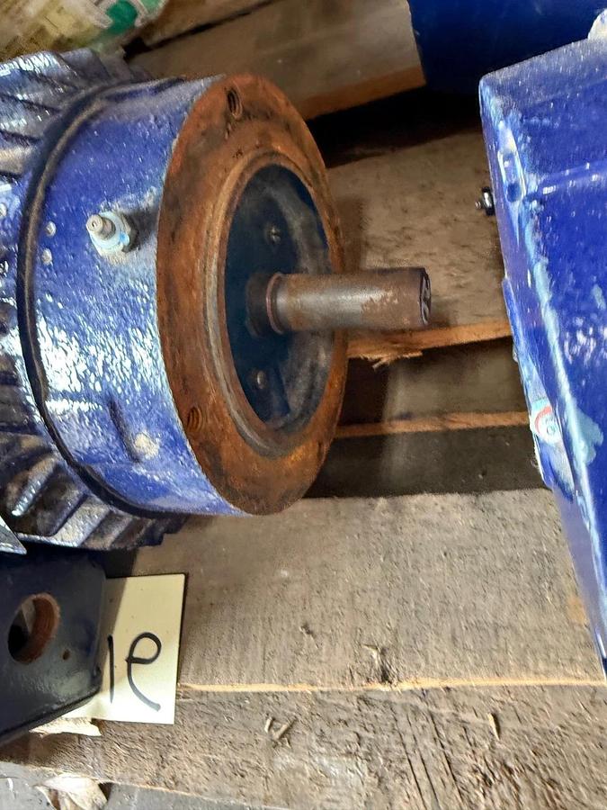MARATHON Motor 2HP VA11EFG MODEL ZA145-THTN19058AAJ 1740 RPM 460 V FRAME 145T