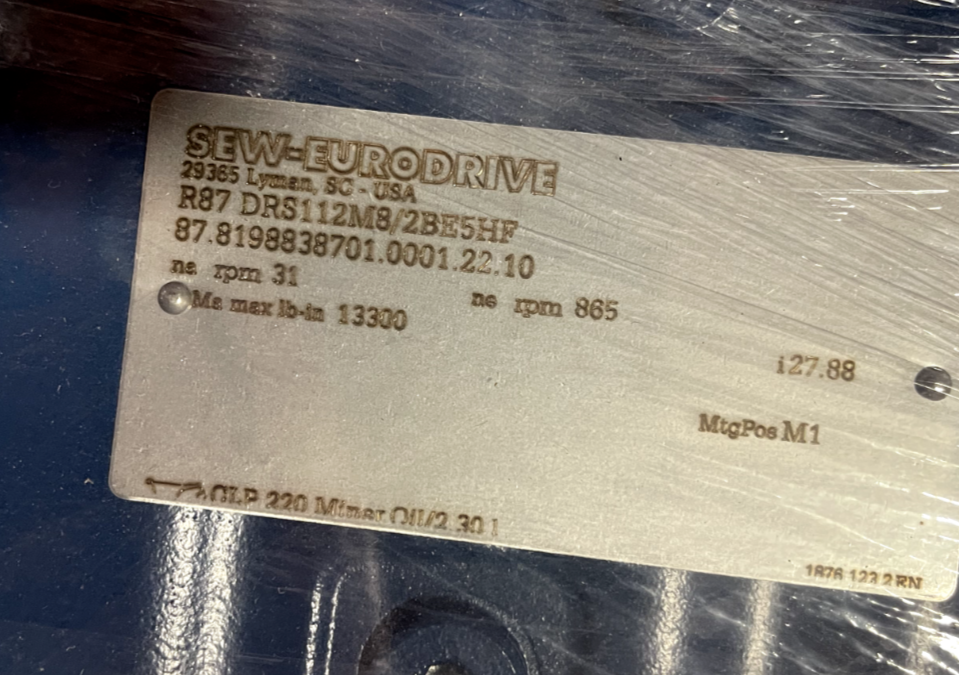 Sew Eurodrive Gearmotor 11/4 HP 865/31 RPM, 27.88:1 Ratio 460 V R87 DRS112M8/2BE