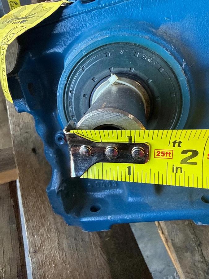SEW-EURODRIV GEAR REDUCER 1XQL MOD S57/DRE80M4/DH 300/1800 TO 21/126 RPM