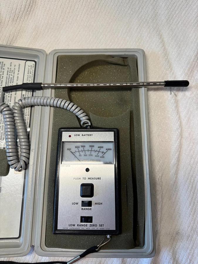 DWYER THERMAL ANEMOMETER AC5 SERIES 470