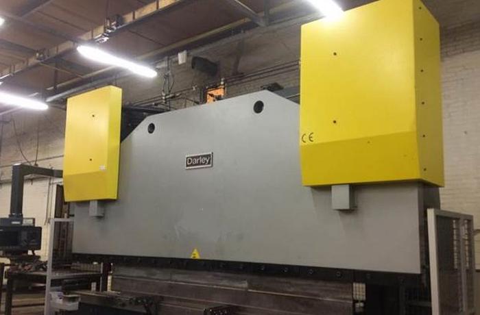 Gebruikt PLOOIBANK DARLEY 450T