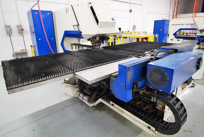 Used 22 TON, TRUMPF TC2000R, 1999, CNC TURRET PUNCH