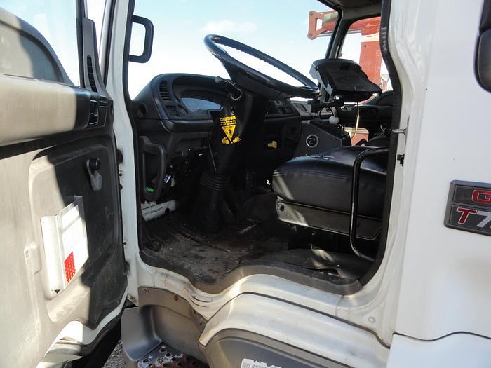 Used 2004 GMC / Terex T7500/ Comander 4045