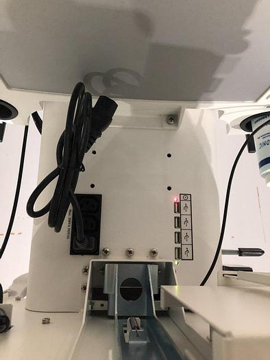 Used GE Vivid i Ultraschallsystem mit Kardio Sonde Software Version 2.1.16 auf GE Vivid i Trolley