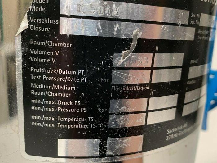 Used Sartorius 10 Liter Stainless Steel 20" x 7" Vessel w/ Pneumatic Hose