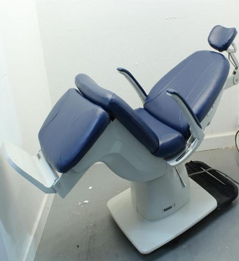 Refurbished Reliance FX 920 Fully Electric Tilt Recline Chair - Ophthalmic Equipment