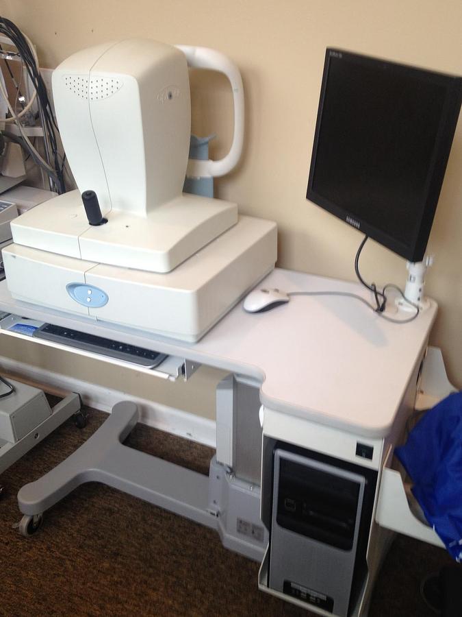Refurbished Optovue IVue Gen 1 OCT with Windows 7- Ophthalmic Equipment normally $13495.00...ON SALE for $9995.00
