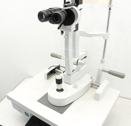 Used Haag Streit BC 900 Slit Lamp for Video is normally $7495.00...ON SALE FOR $7095.00