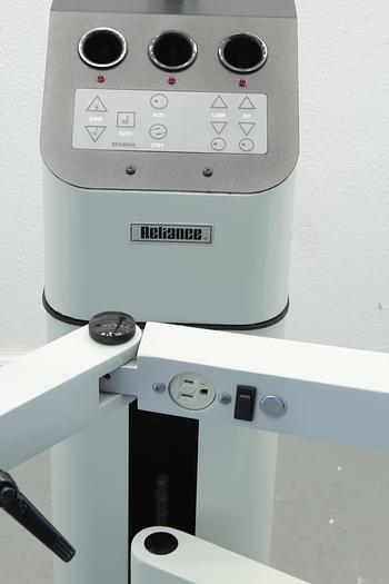 Refurbished Reliance 7800 Stand With Wells