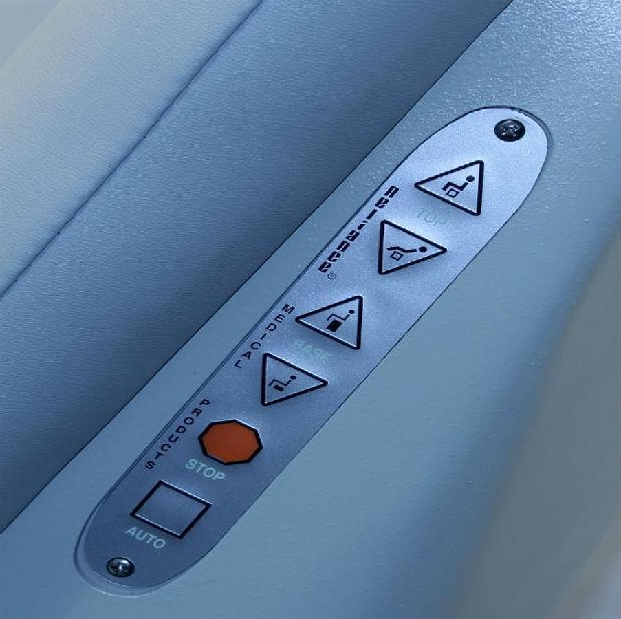 Refurbished Reliance FX 920 Fully Electric Tilt Recline Chair - Ophthalmic Equipment