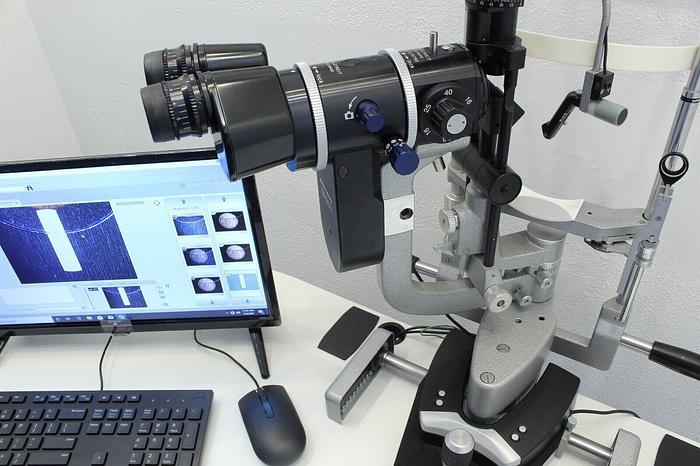 Refurbished Haag Streit BQ 900 Slit Lamp with Haag Streit IM 900 Imaging camera and software normally $19,995.00 price reduced to $16,995.00