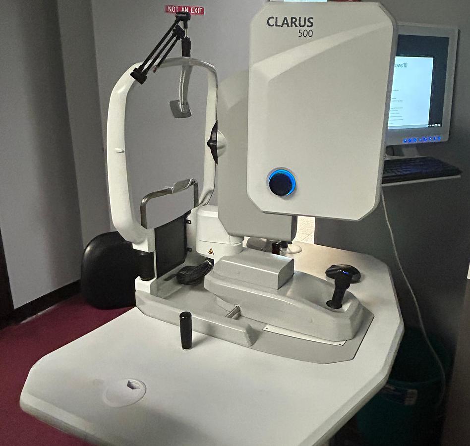 Used Humphrey/ Zeiss Clarus 500