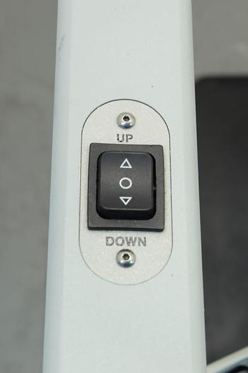 Refurbished Topcon IS 2500 Stand with wells