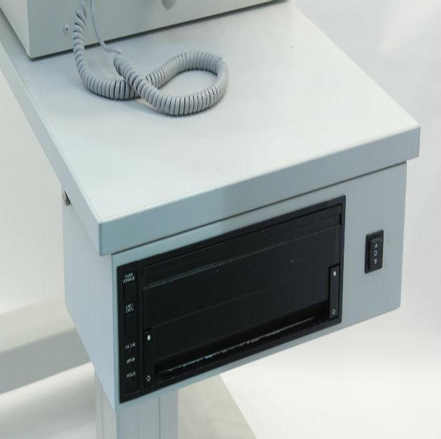Refurbished Zeiss Humphrey 720i Visual Field/ Perimeter with Floppy- Ophthalmic Equipment