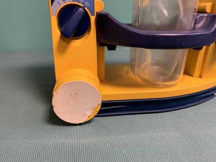 Used LSU Absauggerät Laerdal Suction Unit + Kanister, Vakuumschlauch, Batterie