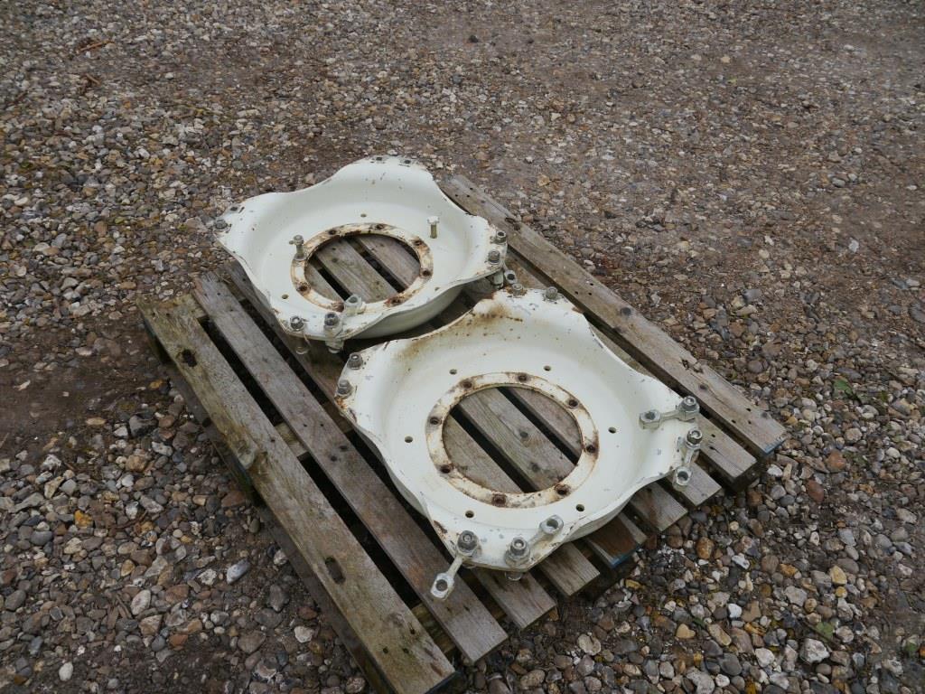 Used New Holland TM Wheel Centres