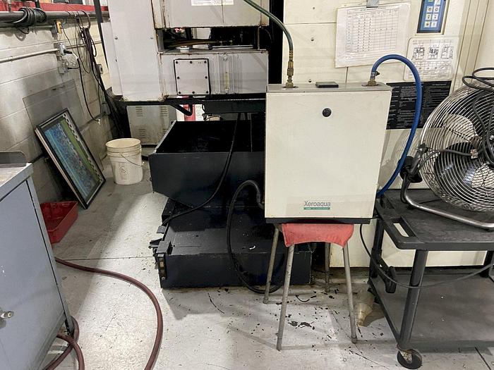 Used 2003 Makino S56 Vertical Machinig Center