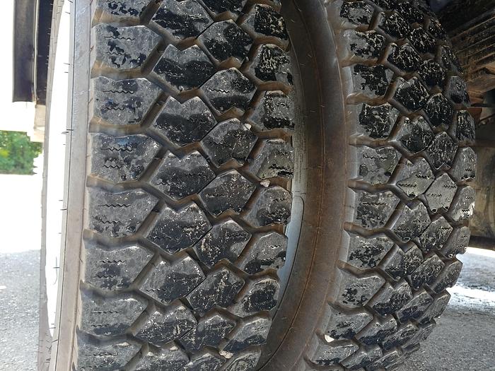 Used Versalift SST-40-EIH Telescopic Articulating Boom on 2014 Ram W5500 4x4 Reg Cab Utility Truck - 86383