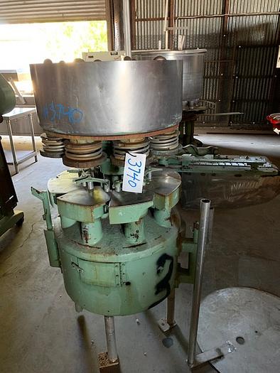 Used FMC 8-Valve Gravity Juice Filler
