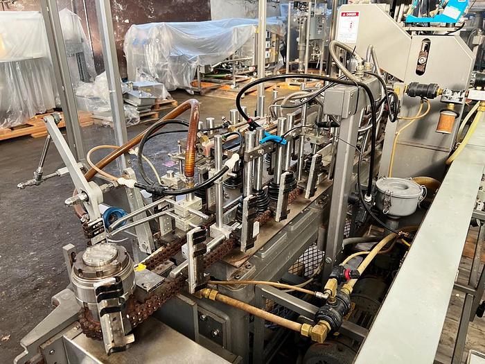 Used Bartelt Model IM 7-14 Horizontal Form, Fill & Seal Machine #S744845