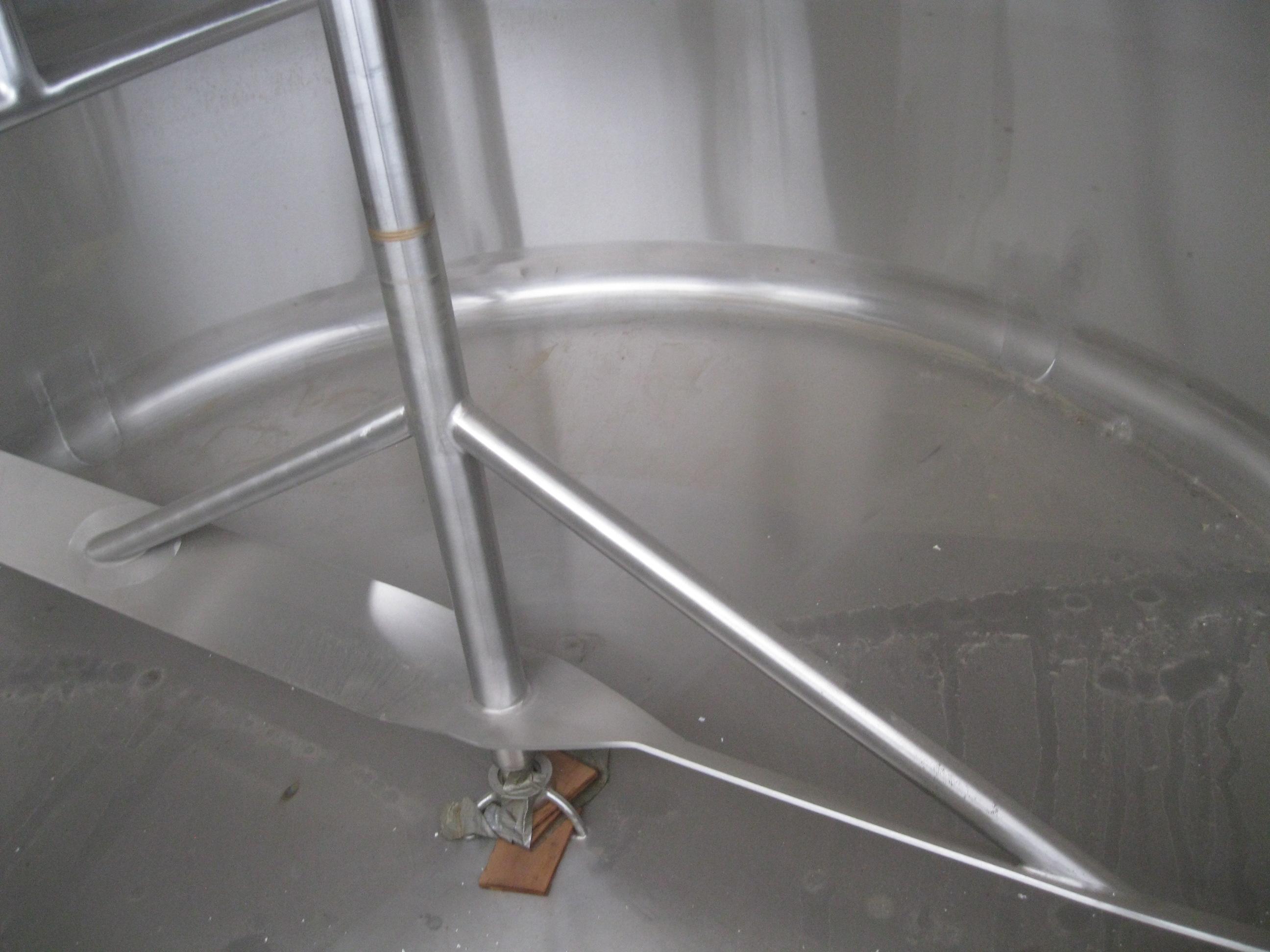 Usado 1000 GALLON PROCESSOR MIX TANK