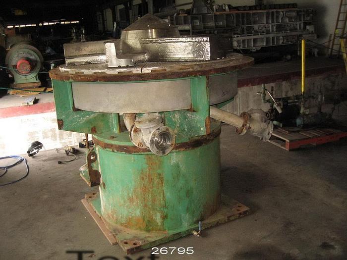 Used Voith Morden 54/43 HOAGV Pulper, 17.5 Feet Diameter (2000 Cubic Feet) All 316L Stainless Steel Tub. Voith Gv-15 Gear Drive With 400 Hp Motor. 200 Rpm Hog Style Stainless Steel Rotor. Extraction Plate Has 0.75" Diameter Holes. New In 1989. #26795