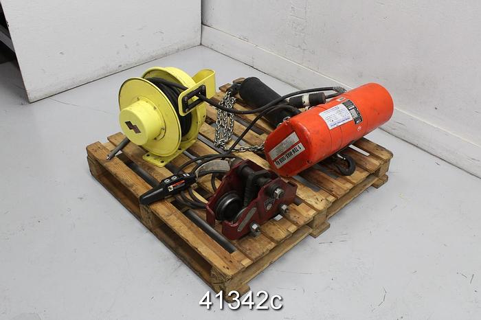 Used Columbus Mckinnon Model L Crane, Cap 1 Ton #41342