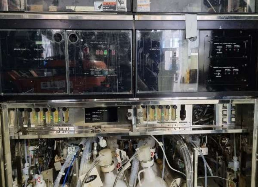 Used 1995 TEL Mark-8 CLEAN Track System 2-Coater/2-Developer