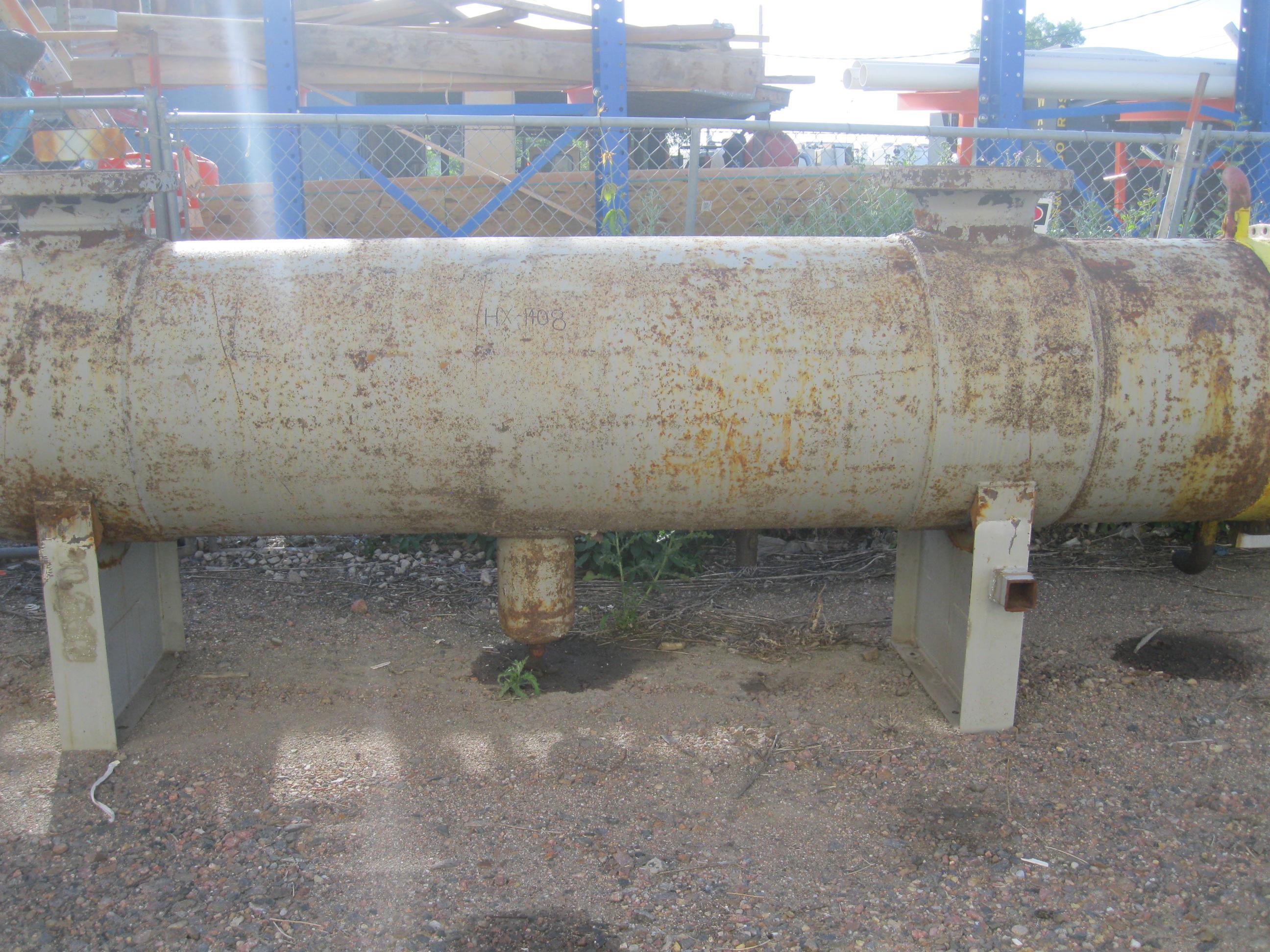 Usado 201 SQ. FT. APV PLATE HEAT EXCHANGER.