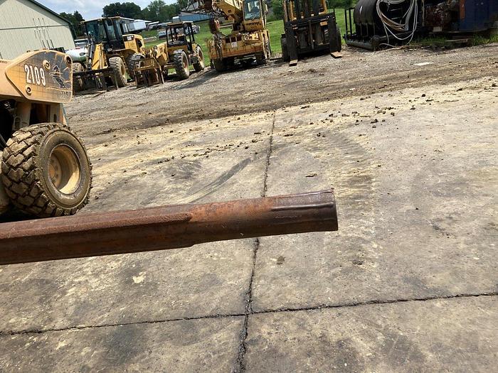 Used Straight Ribs 20 ft. 6 in. Length Stabilizer (14)