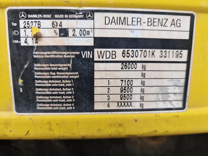 Gebruikt 1998 Mercedes-Benz 2527 B 6X4