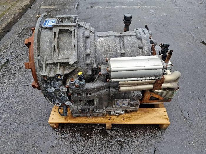 Used ZF ECOMAT 4 6 HP 604 C for sale - the Netherlands