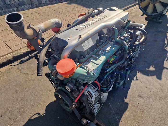 Used Volvo D9B 360 - EC06