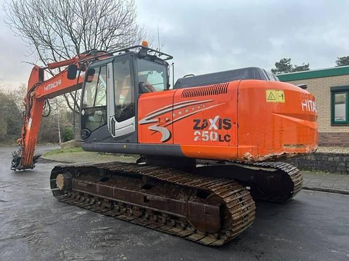 Used Hitachi ZX250LC-3 - ZX 250 LC - ZX250 for sale - the Netherlands