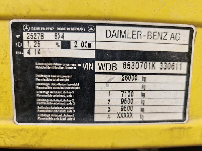 Gebruikt 1998 Mercedes-Benz 2527 B 6X4
