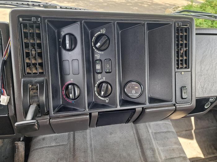 Gebruikt 1998 Mercedes-Benz 2527 B 6X4