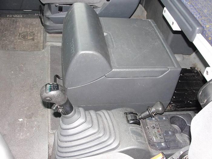 Used MAN 26.460 6X2 for sale - the Netherlands