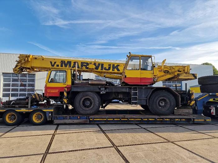 Used Liebherr LTM 1035 for sale - the Netherlands