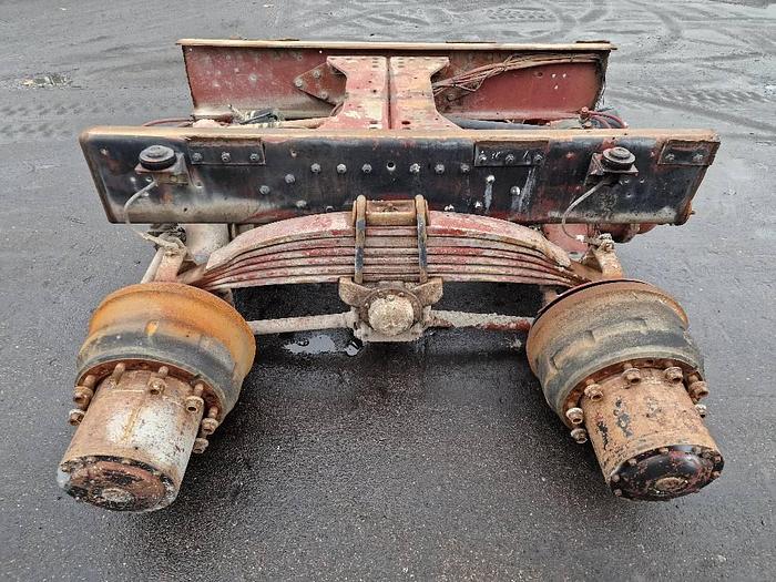 Used Mercedes-Benz Tandem axle for sale - the Netherlands