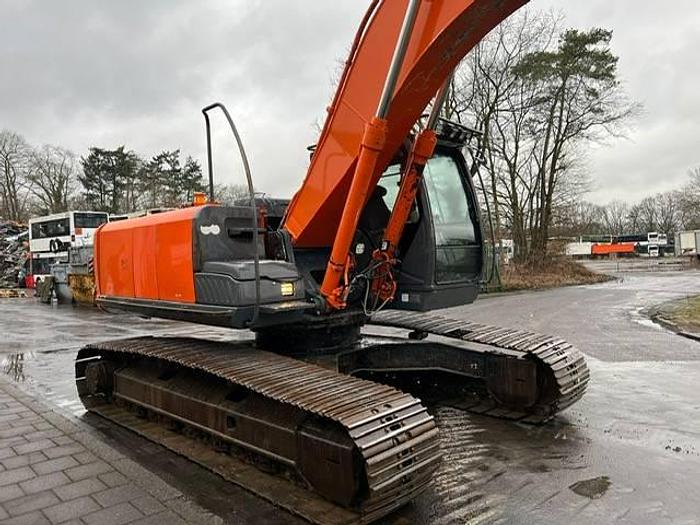 Used Hitachi ZX250LC-3 - ZX 250 LC - ZX250 for sale - the Netherlands